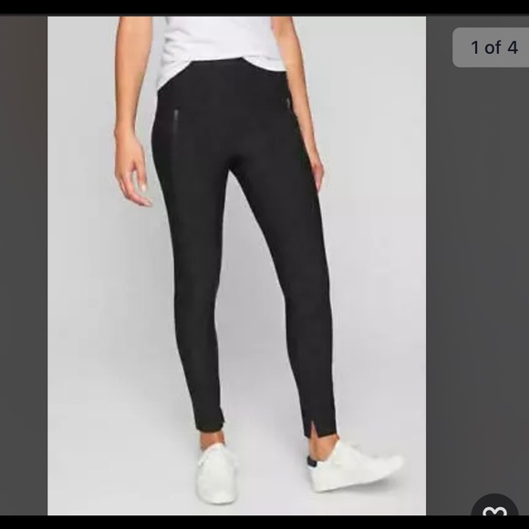 Athleta Pants - 🔥40% - Athleta Stellar Leggings